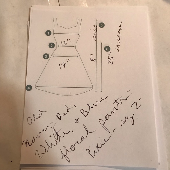 Old Navy Pixie Pant - Picture 3 of 3